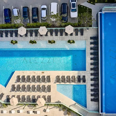 아파트 Soleil Marie In Infinity Pool & *