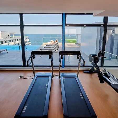 Soleil Marie In Infinity Pool & Daire *