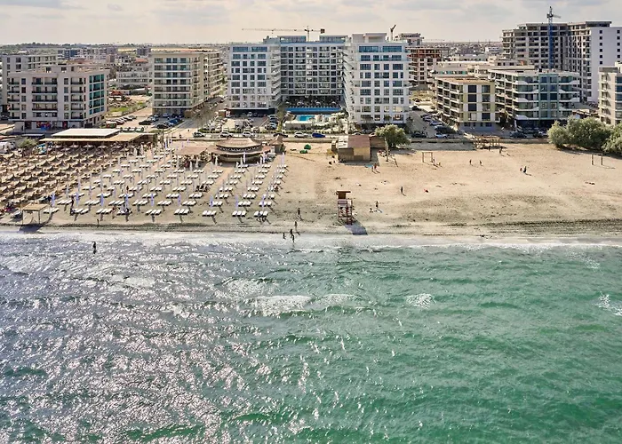 Soleil Marie - Infinity Pool & Apartment